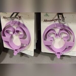 Disney silicone mold for cooking